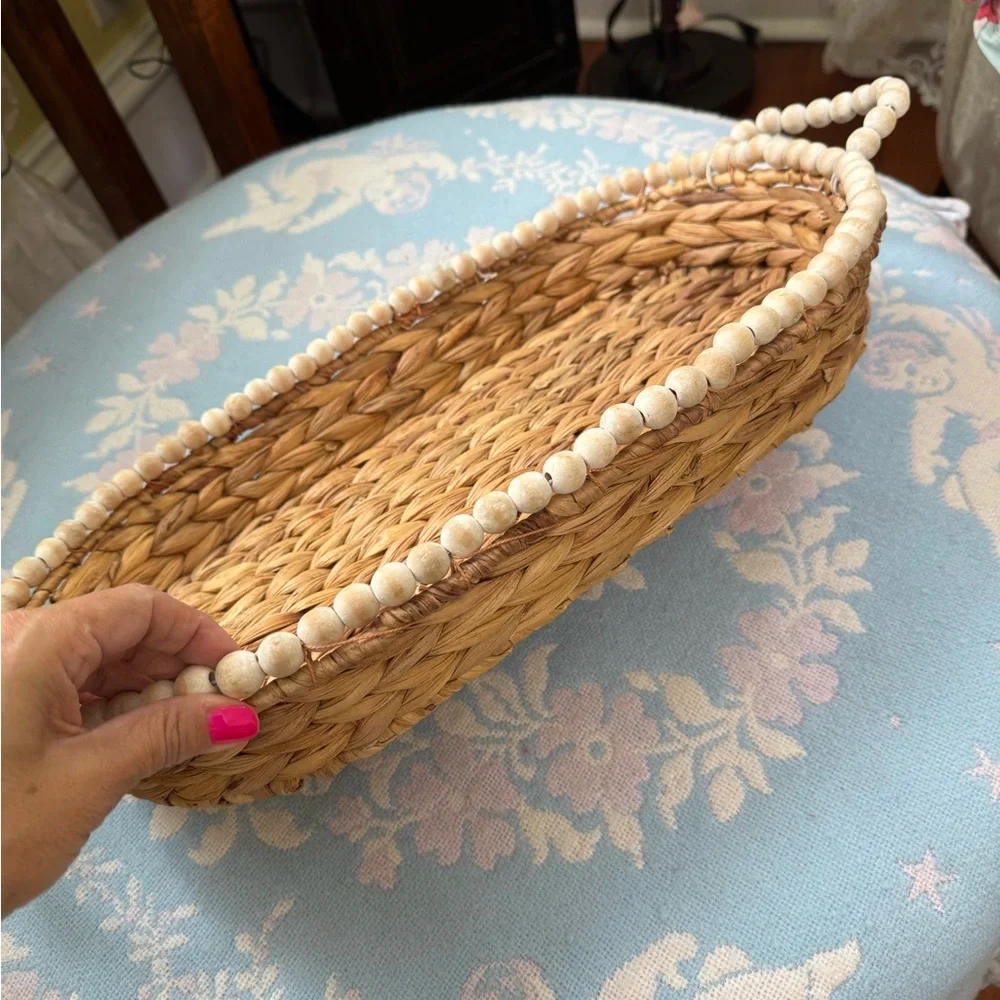 Handwoven Water Hyacinth Tray with Beaded Edge